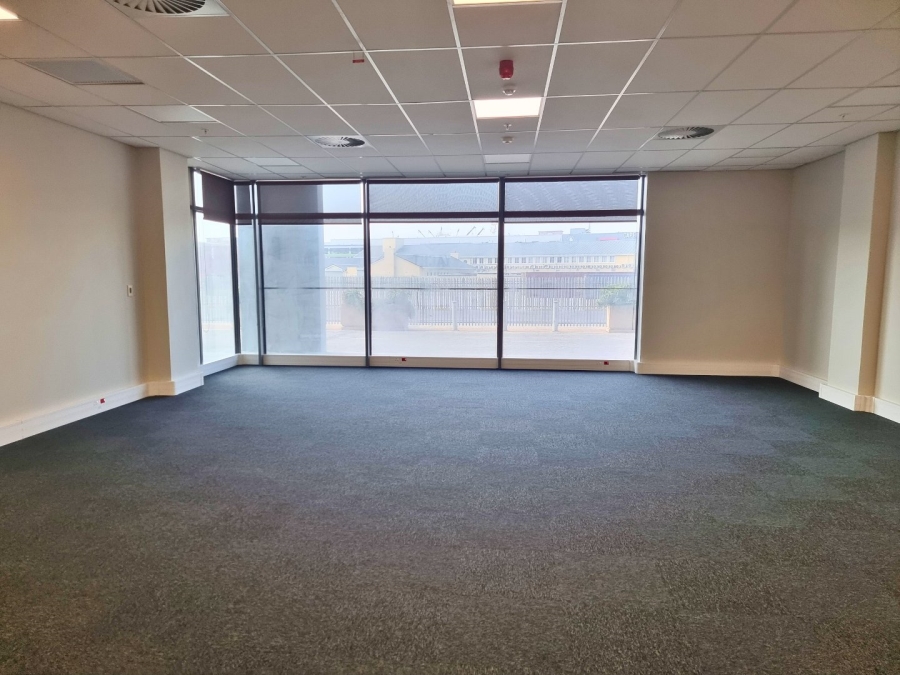 To Let commercial Property for Rent in Foreshore Western Cape